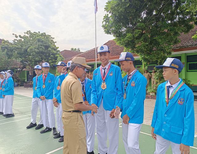 prestasi 1