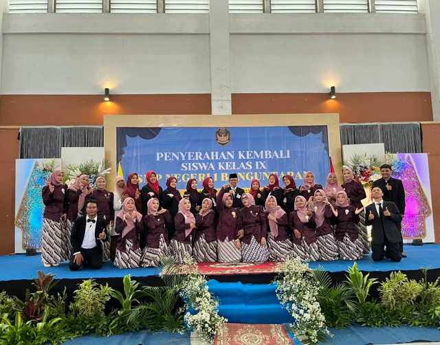 wisuda11